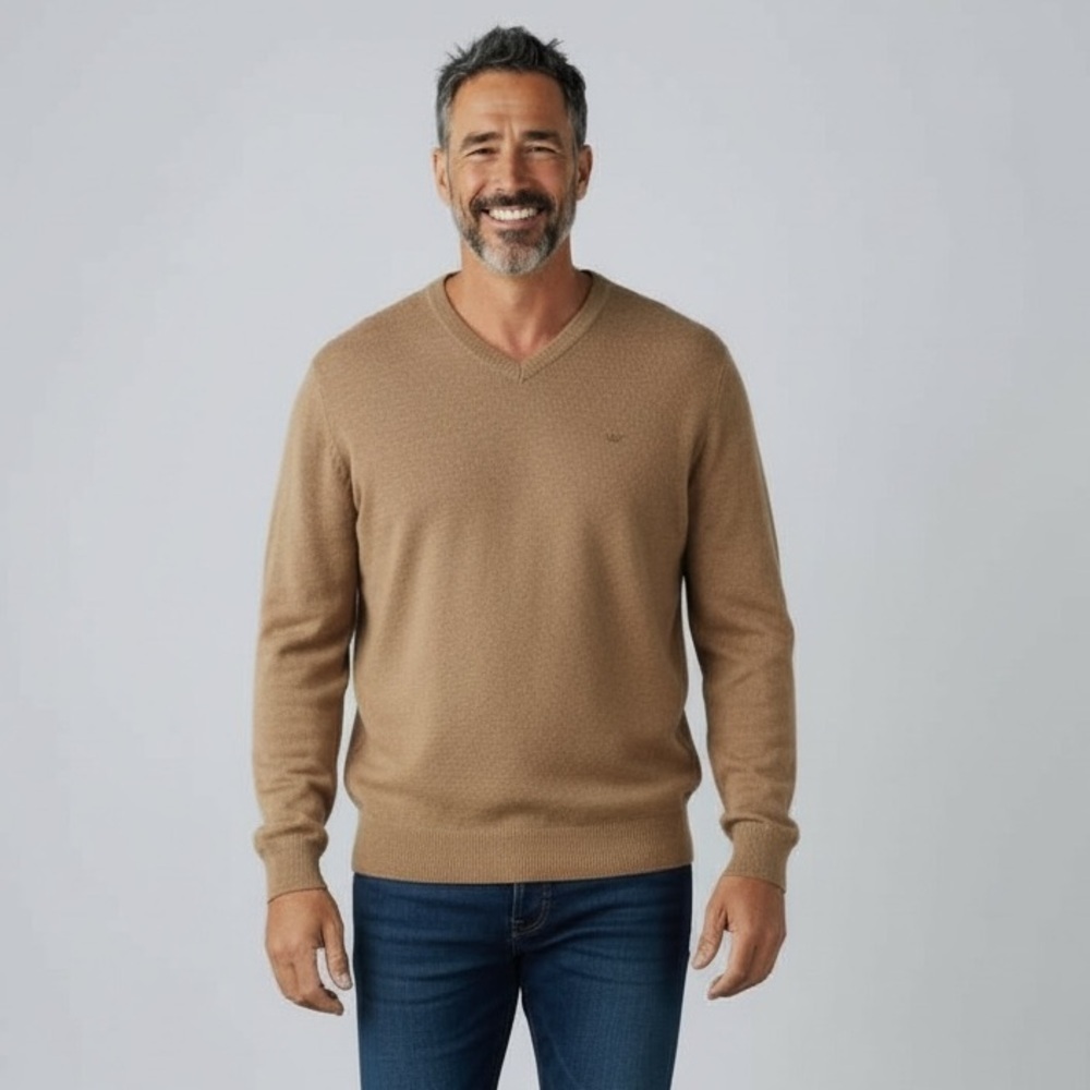 Wolsey 100% Wool sweater w V neck-machine washable